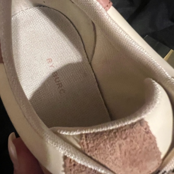 Tory Burch Good Luck Trainer Sneakers in Blush and Cream size 8.5 NEW - Picture 7 of 12